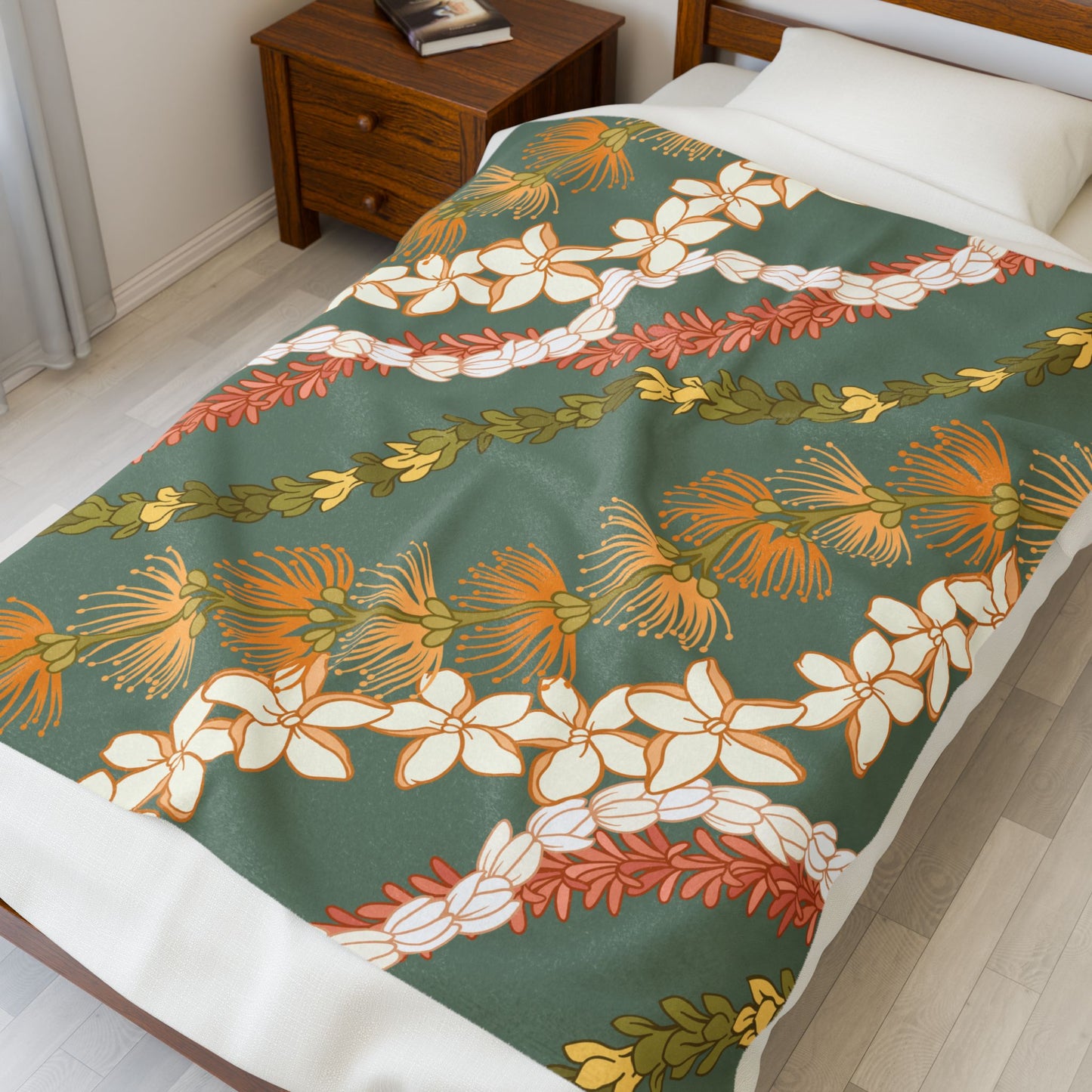 Lehua Pikake Pakalana Lei Aloha Blanket Velveteen Plush Blanket | Hawaiian Floral Throw