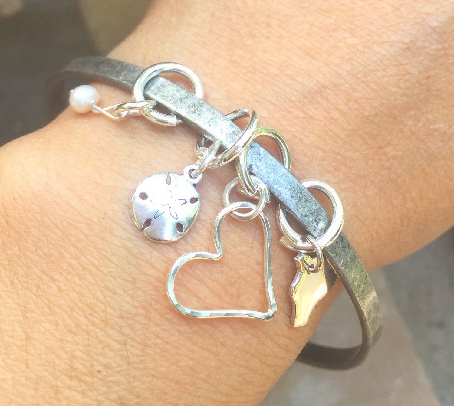 Hawaiian Beach Bangle - Natashaaloha, jewelry, bracelets, necklace, keychains, fishing lures, gifts for men, charms, personalized, 
