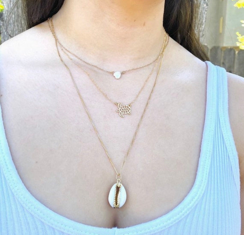 Amazon.com: White freshwater coin pearl starfish necklace in  gold-hypoallergenic for sensitive skin, Handmade in Hawaii Beach Jewelry :  Handmade Products